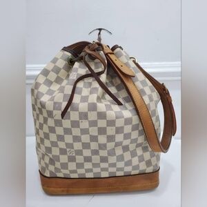 Louis Vuitton Cream and Brown Shoulder Bag with Damier Pattern